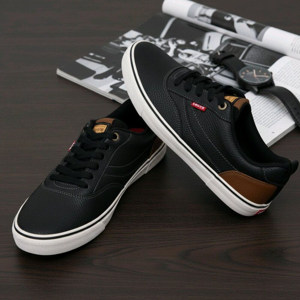 Levi's Comfort Sneakers Men 9.5 Black Lace Up